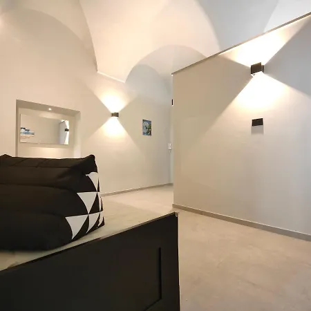 Apartment Hostdomus - Garibaldi *