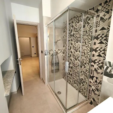 דירה Hostdomus - Garibaldi לואנו