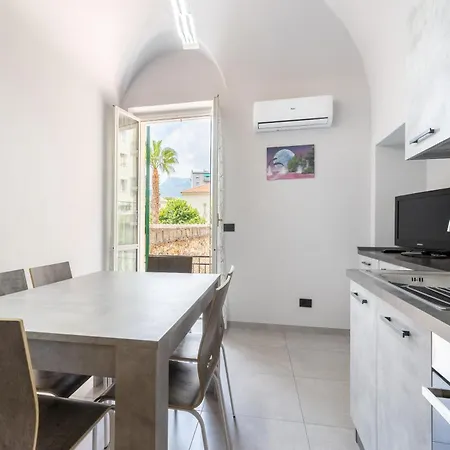 Appartement Hostdomus - Garibaldi