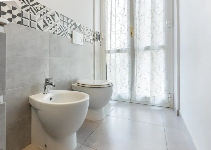 Hostdomus - Garibaldi * Loano